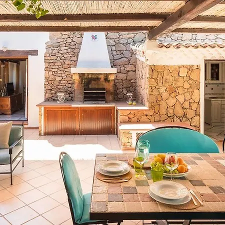 Ginepro Con Piscina Privata Villa San Teodoro (Sardinia)