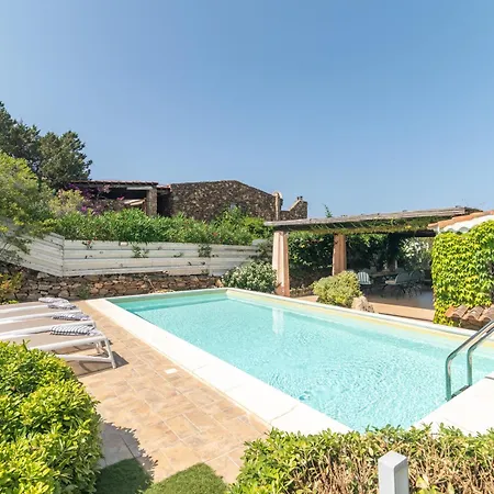 Ginepro Con Piscina Privata * San Teodoro (Sardinia)